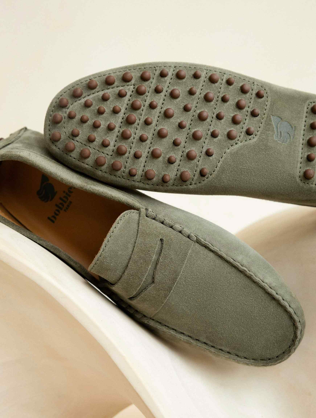 LEWIS — Mocassin driving loafer en cuir suédé