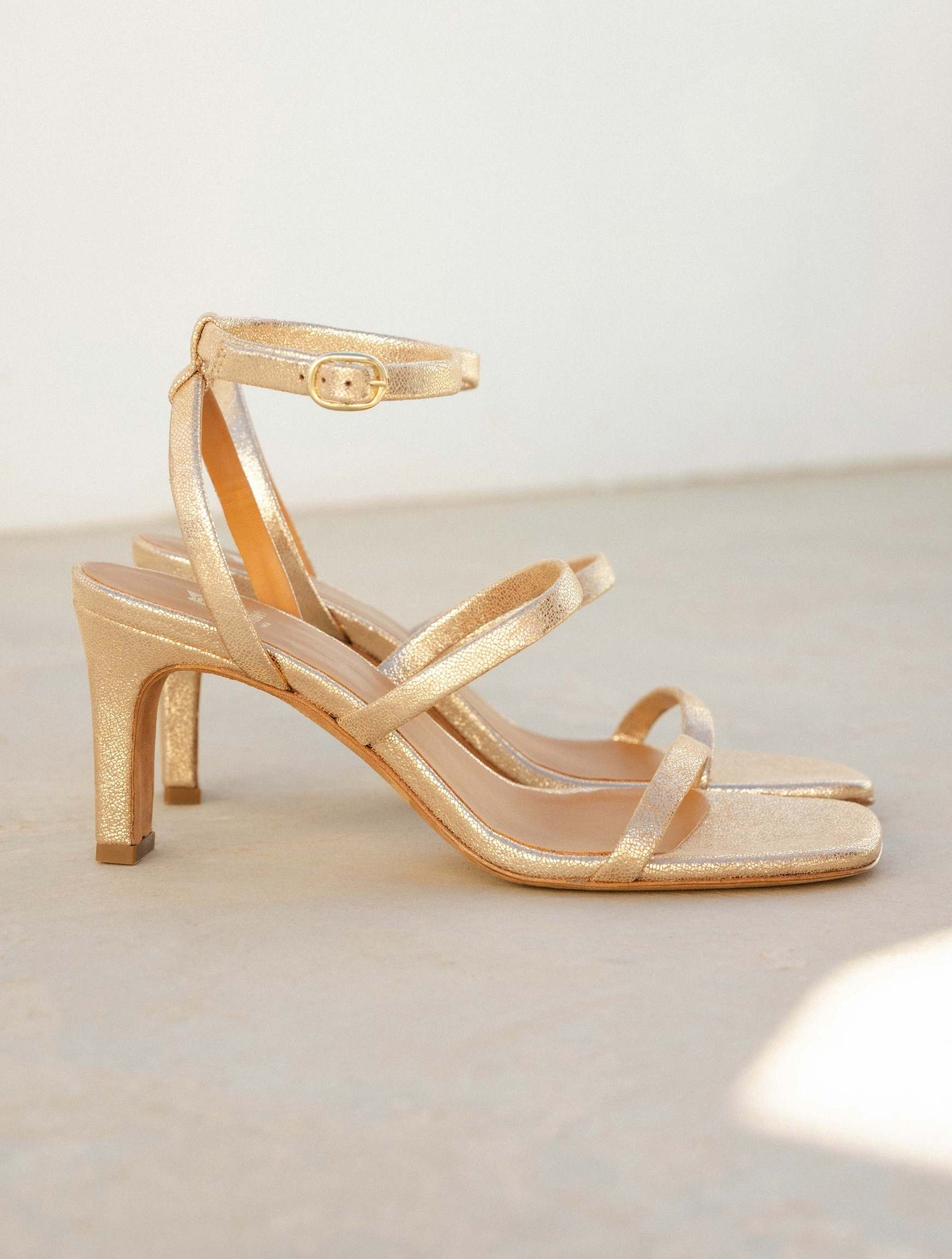 CASEY — Sandales à talons hauts en cuir lamé
