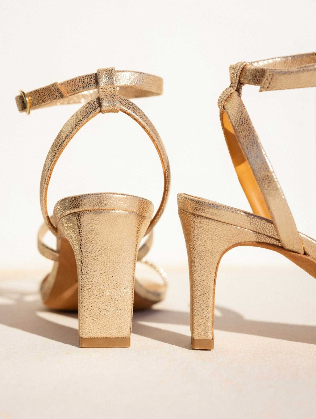 CASEY — Sandales à talons hauts en cuir lamé