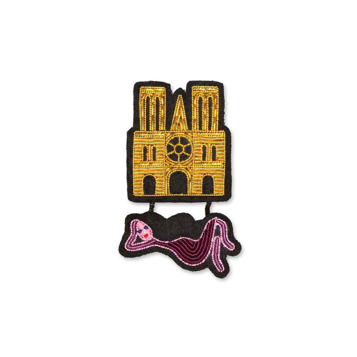 BROCHE NOTRE DAME ET ESMÉRALDA
